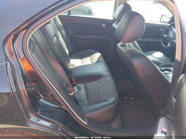 42968943 :رقم المزاد ، 3FAHP0KC4BR143953 vin ، 2011 Ford Fusion Sport مزاد بيع