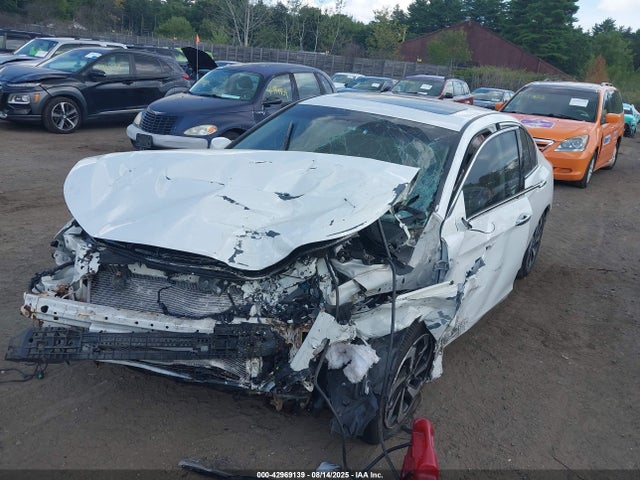 Honda j35y1 2016 1HGCR3F85GA002527 Image 2