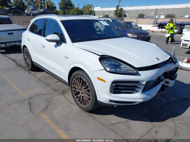 2019 PORSCHE CAYENNE E-HYBRID WP1AE2AY3KDA50682