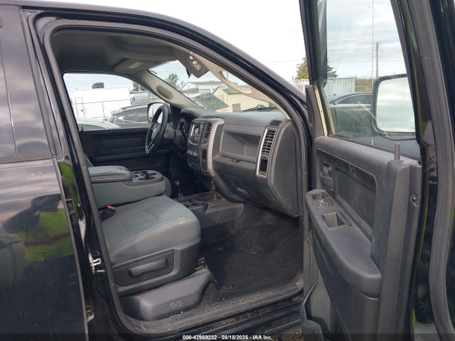 3C6UR5HJ4EG168610 RAM 2500