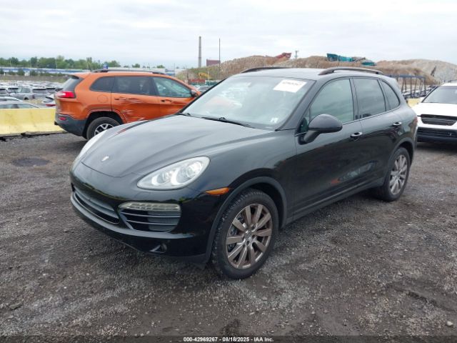 2013 PORSCHE CAYENNE WP1AA2A24DLA08375 Photo 1