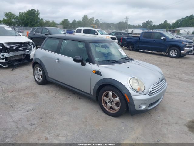 2010 MINI COOPER WMWMF3C58ATZ66375 Photo 0