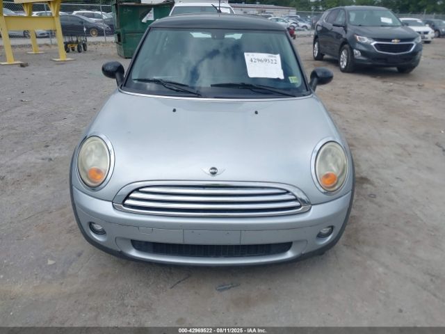 2010 MINI COOPER WMWMF3C58ATZ66375 Photo 5