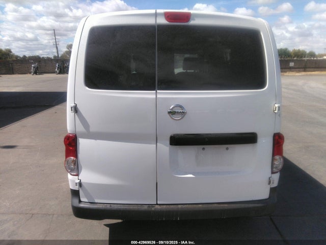 3N6CM0KN6GK692100 Nissan NV200