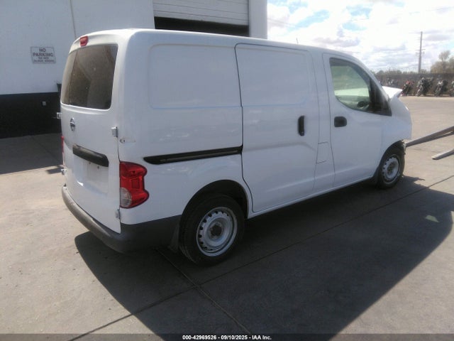 3N6CM0KN6GK692100 Nissan NV200