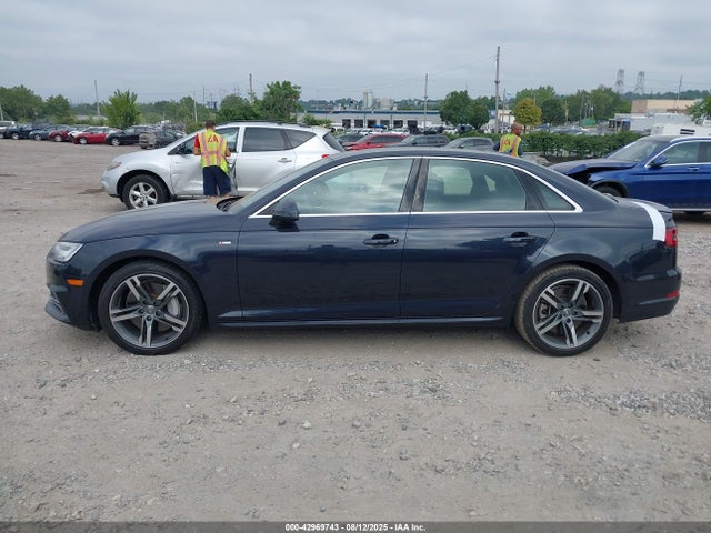Audi A4 2018 WAUENAF46JA122670 Image 14