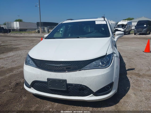 Chrysler Pacifica 2019 2C4RC1GG8KR668533 Image 12