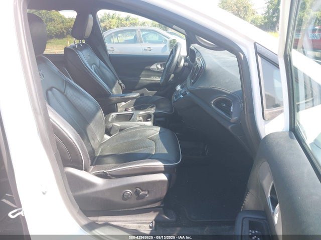 Chrysler Pacifica 2019 2C4RC1GG8KR668533 Image 5