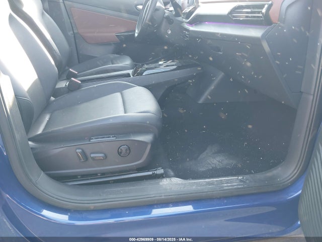 WVGTMPE20MP023999 Volkswagen ID.4