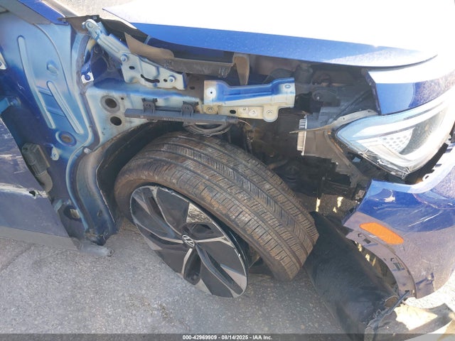 WVGTMPE20MP023999 Volkswagen ID.4
