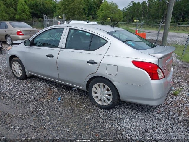 Nissan 2016 2016 3N1CN7AP7GL848346 Image 3
