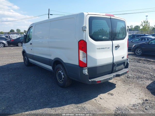 1FTYE1ZM1GKB41724 Ford 2016