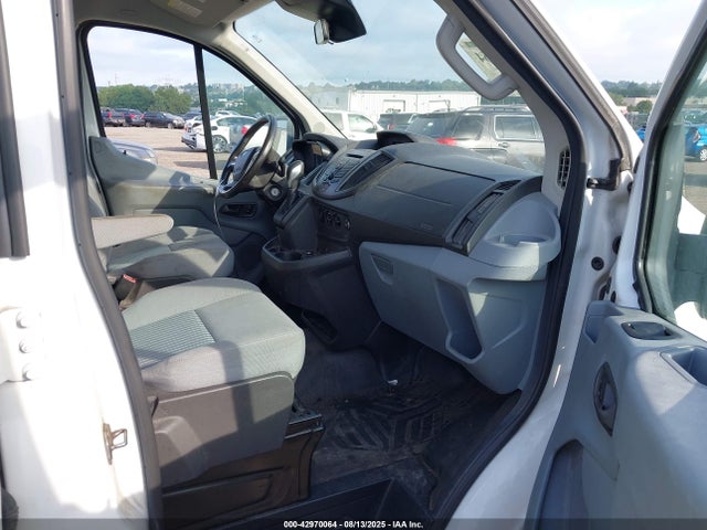 1FTYE1ZM1GKB41724 Ford 2016