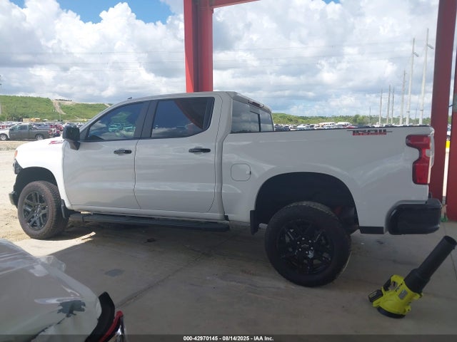 2025 Chevrolet Silverado 1500 4wd  Short Bed Lt Trail Boss მანქანა იყიდება აუქციონზე, vin: 3GCUKFE89SG143489, აუქციონის ნომერი: 42970145