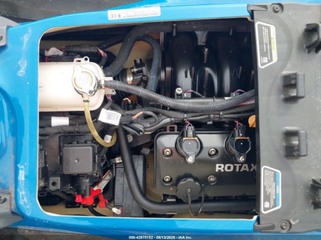 2021 SEA DOO GTI YDV95472F121 Photo 9