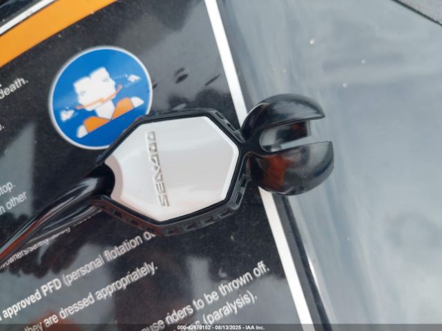 2021 SEA DOO GTI YDV95472F121 Photo 10