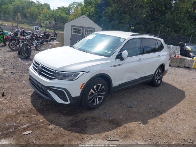 3VV1B7AXXNM015548 Volkswagen Tiguan