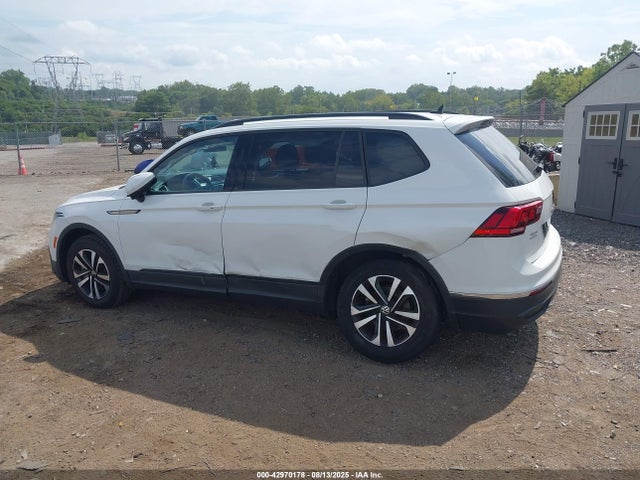 3VV1B7AXXNM015548 Volkswagen Tiguan