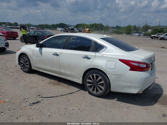 1N4AL3AP0GC229947 Nissan 2016