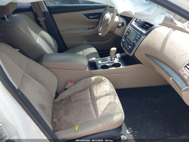 1N4AL3AP0GC229947 Nissan 2016