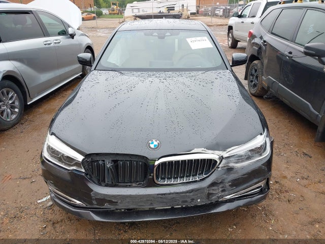 WBAJA9C52JB253305 BMW 530e