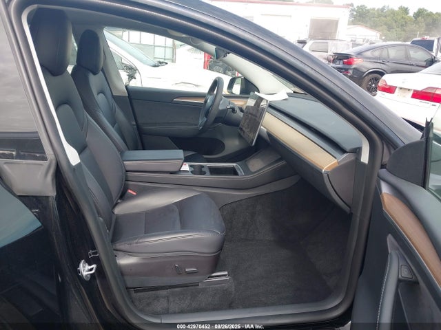 2022 TESLA MODEL Y 7SAYGDEF6NF573872 Photo 4