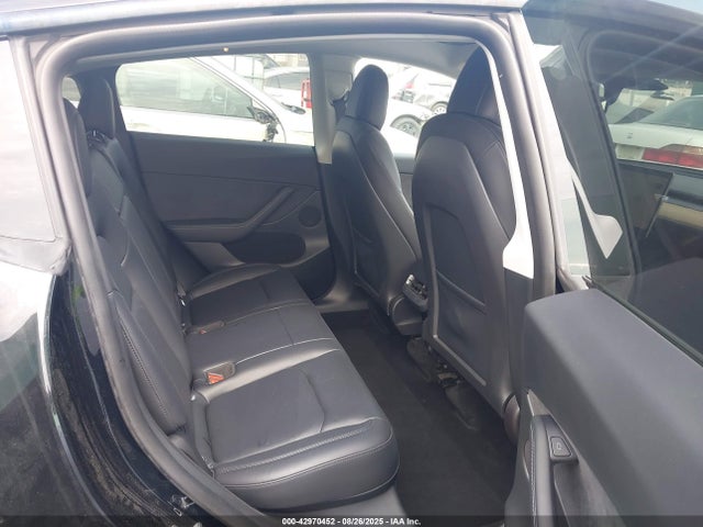 2022 TESLA MODEL Y 7SAYGDEF6NF573872 Photo 7