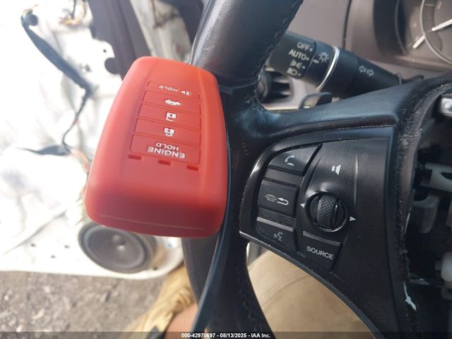 2016 ACURA MDX 5FRYD4H4XGB014925 Photo 10