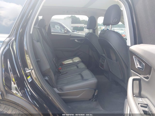 2020 AUDI Q7 WA1LXAF72LD006103 Photo 7
