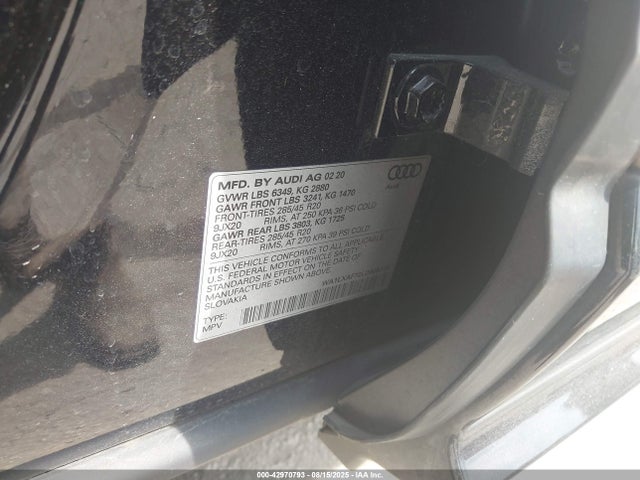 2020 AUDI Q7 WA1LXAF72LD006103 Photo 8