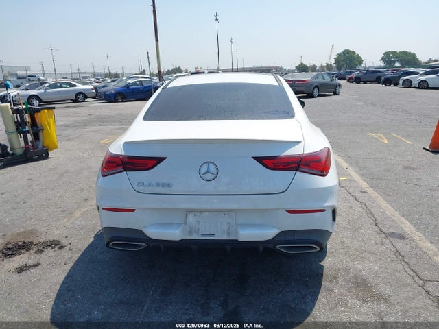 W1K5J4GB2PN349021 Mercedes-Benz m260