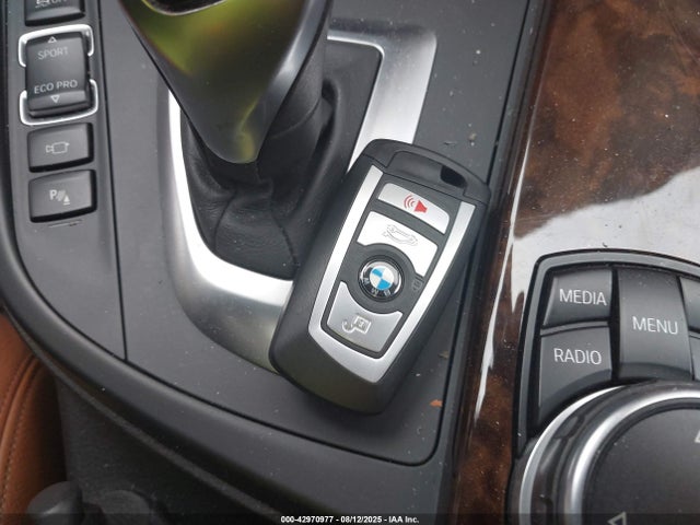 BMW 328I 2016 WBA8E3C57GK504103 Image 11