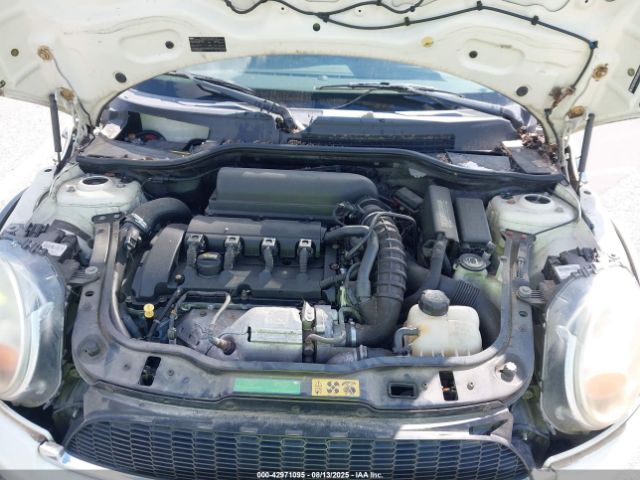 2009 MINI COOPER S CLUBMAN WMWMM33539TP91762 Photo 9