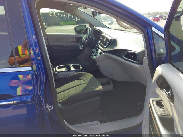 Chrysler Pacifica 2020 2C4RC1FG6LR184265 Image 5
