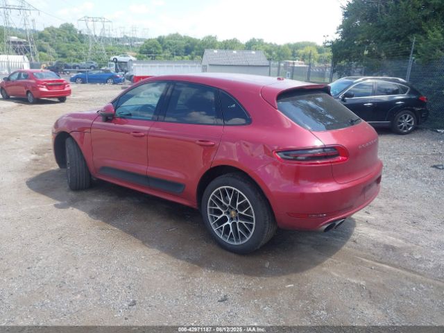 2016 PORSCHE MACAN WP1AB2A51GLB42305 Photo 2