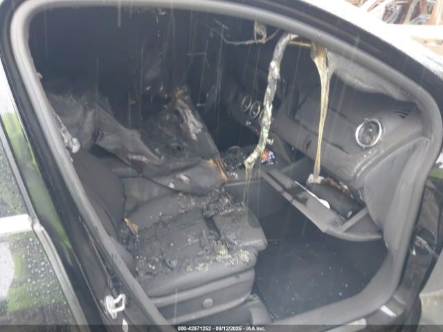 2022 MERCEDES-BENZ GLA 250 W1N4N4GB9NJ415720 Photo 4