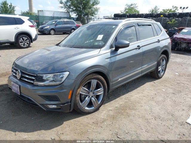 Volkswagen Tiguan 2020 3VV2B7AX4LM094703 Image 2