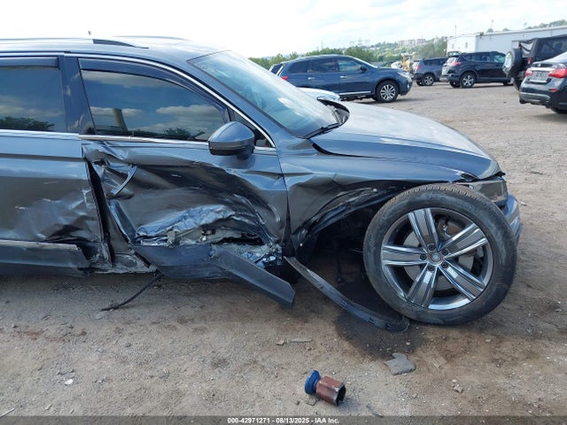 Volkswagen Tiguan 2020 3VV2B7AX4LM094703 Image 6