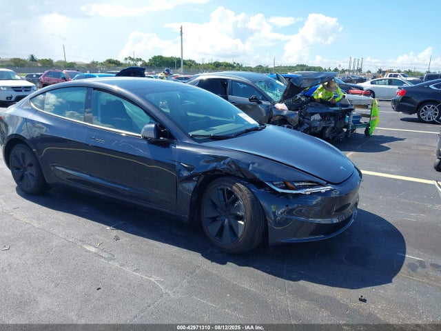 2025 TESLA MODEL 3 5YJ3E1EA5SF007357 Photo 0