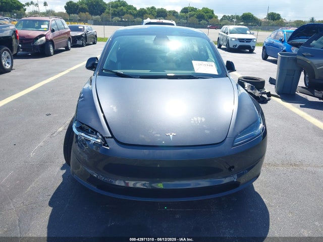 Tesla MODEL 3 2025 5YJ3E1EA5SF007357 Image 12