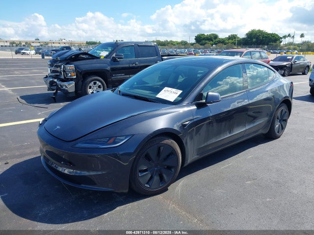 2025 TESLA MODEL 3 5YJ3E1EA5SF007357 Photo 1