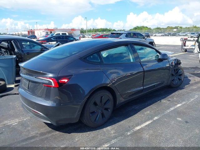 2025 TESLA MODEL 3 5YJ3E1EA5SF007357 Photo 3