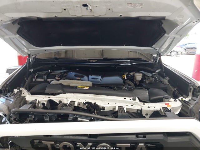 Toyota Tundra 2023 5TFLA5AB0PX029863 Image 24
