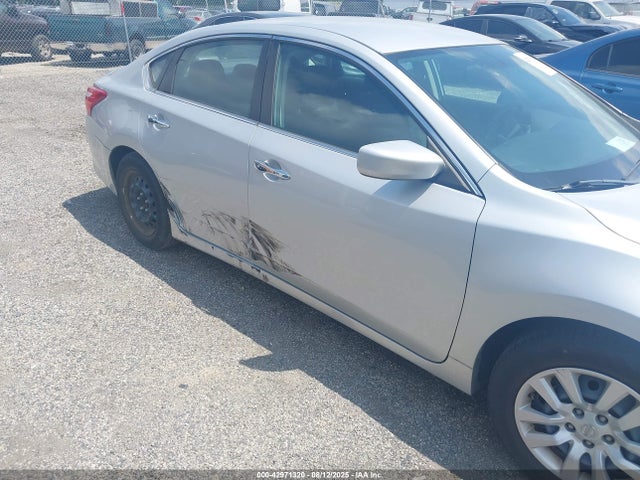 42971320 :رقم المزاد ، 1N4AL3AP4HC285620 vin ، 2017 Nissan Altima 2.5 S مزاد بيع