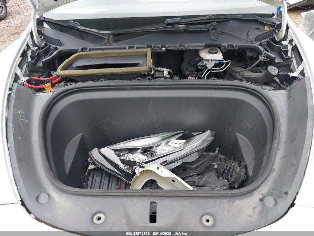 Tesla Model Y 2021 5YJYGAEE2MF208347 Image 10