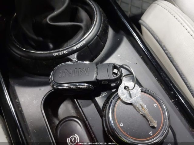 2017 MINI CLUBMAN WMWLU5C52H2E83626 Photo 10