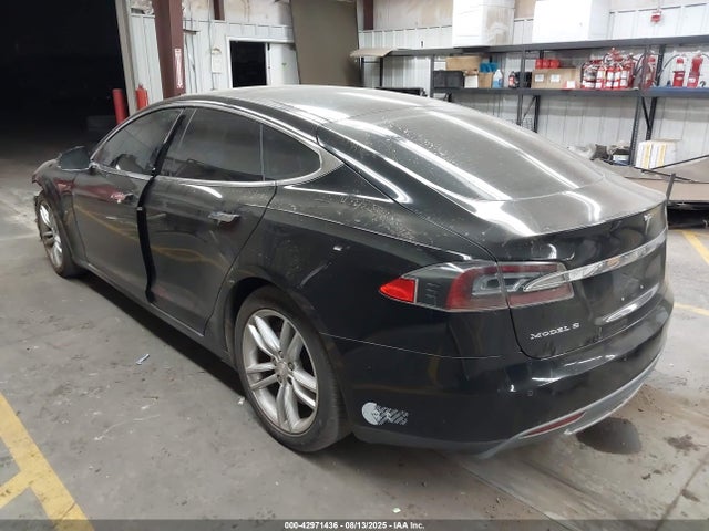 2013 TESLA MODEL S 5YJSA1CN2DFP27277 Photo 2