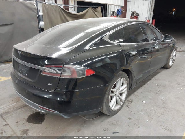 2013 TESLA MODEL S 5YJSA1CN2DFP27277 Photo 3