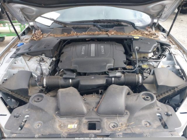 2011 JAGUAR XJ SAJWA1CB5BLV07618 Photo 9