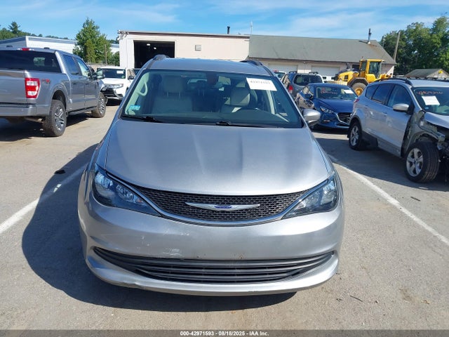 Продаж на аукціоні авто 2020 Chrysler Voyager Lxi, vin: 2C4RC1DG8LR283317, номер лоту: 42971593